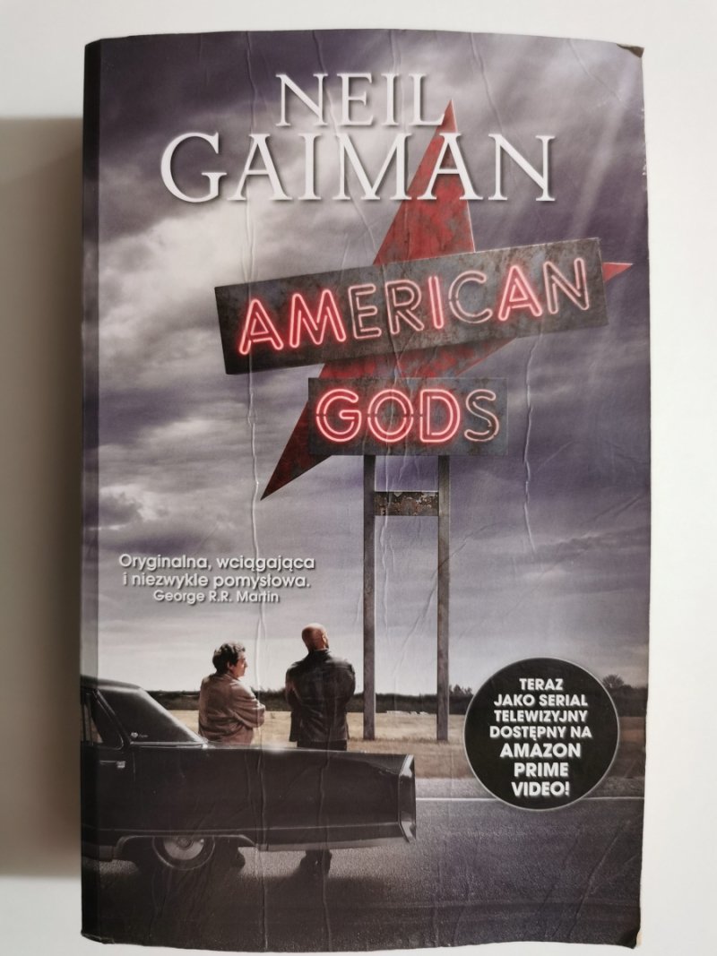 AMERICAN GODS - Neil Gaiman