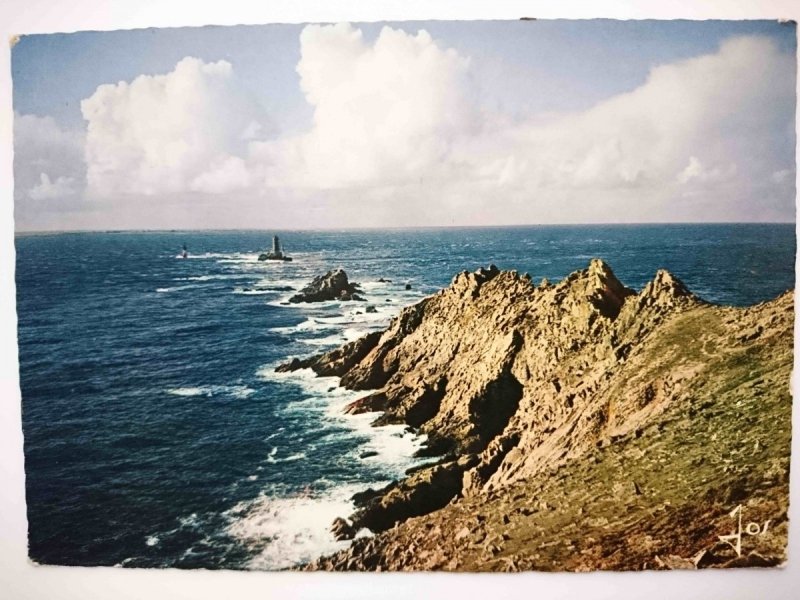 LA BRETAGNE EN COULEURS. LA POINTE DU RAZ (FINISTERE)