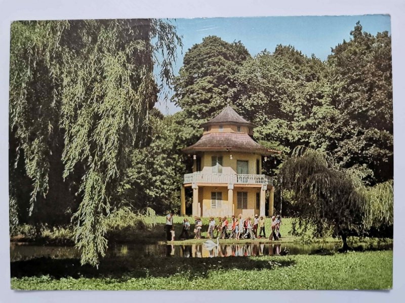ŻYWIEC. PAWILON OGRODOWY – TZW. DOMEK CHIŃSKI FOT. STELMACH