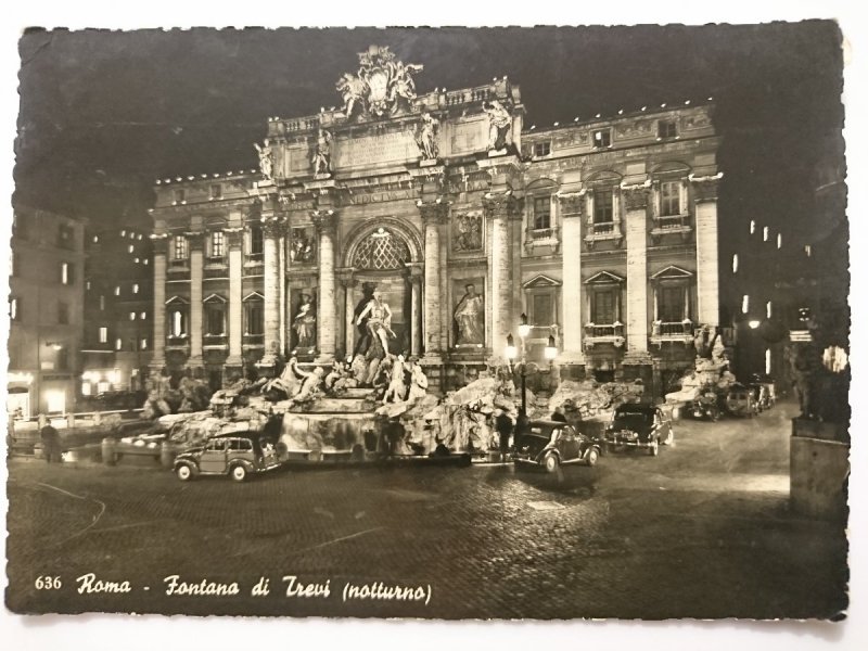 ROMA – FONTANA DI TREVI (NOTTURNO)