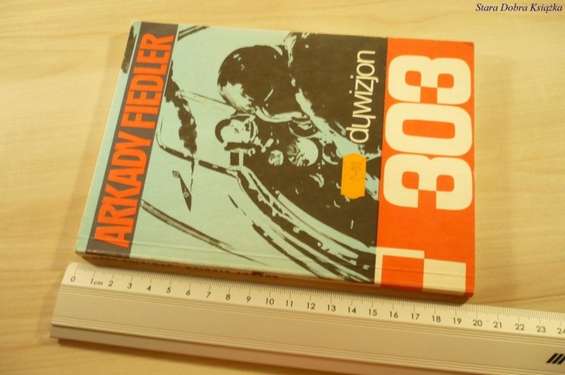 DYWIZJON 303 - Arkady Fiedler (1990)
