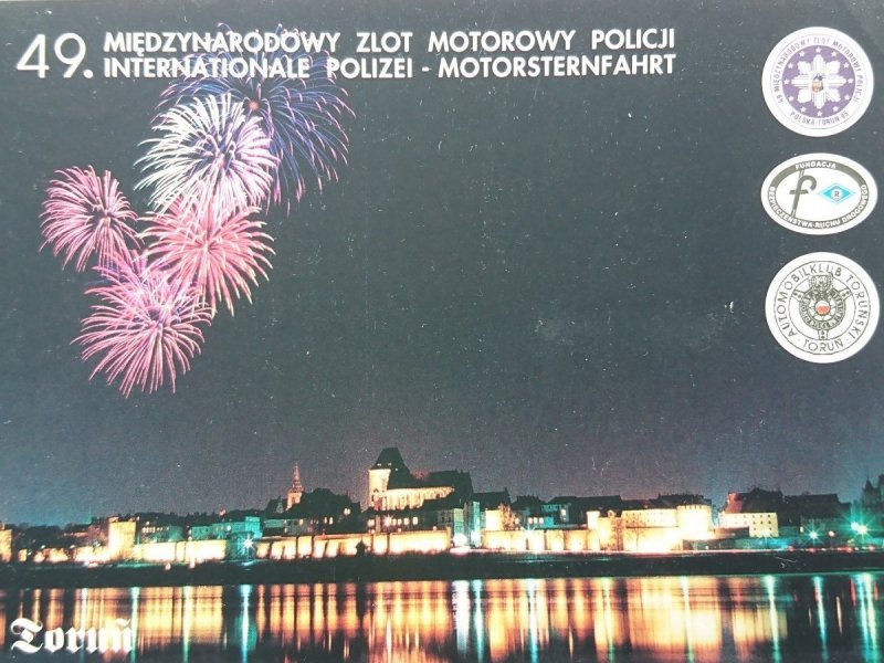 TORUŃ. PANORAMA MIASTA NOCĄ