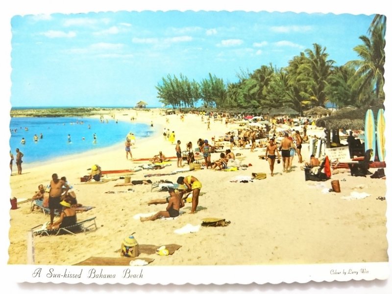 THE BAHAMA ISLANDS