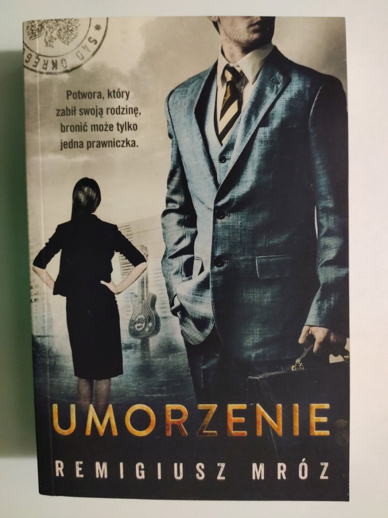 UMORZENIE - Remigiusz Mróz