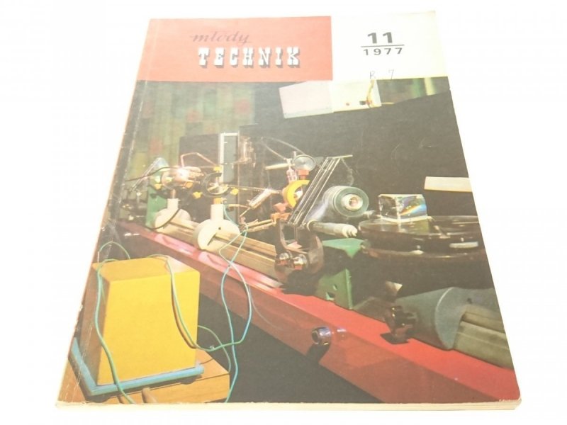 MŁODY TECHNIK NR 11/1977