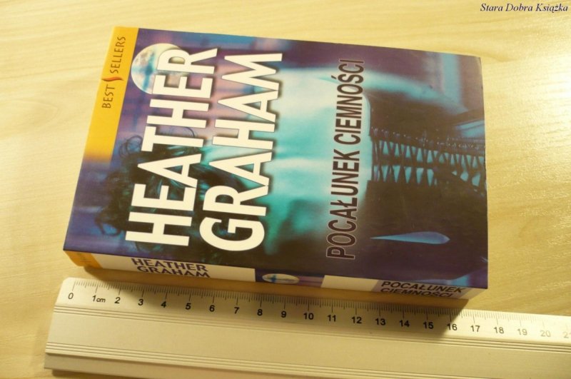 POCAŁUNEK CIEMNOŚCI - Heather Graham (2009)