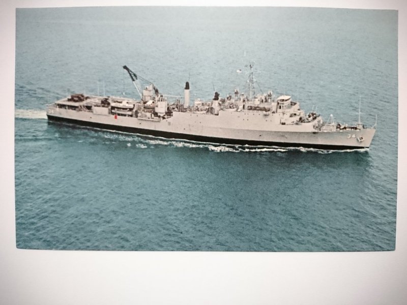 U. S. S. HERMITAGE LSD-34