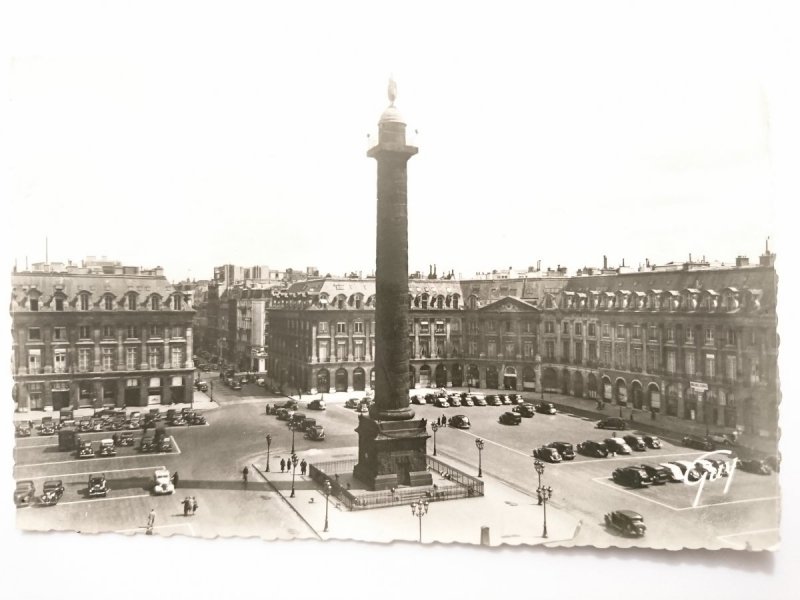 PARIS ET SES MERVEILLES. PLACE VENDÓME