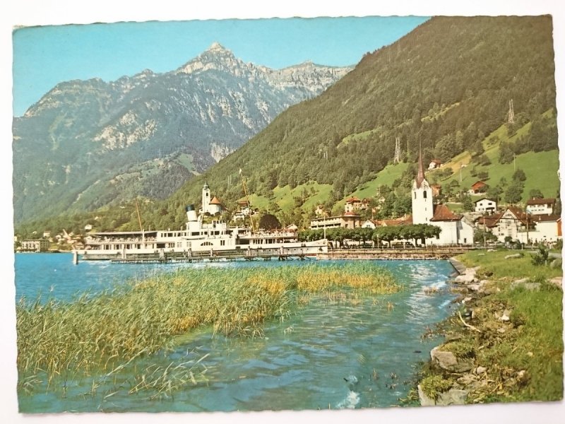 FLUELEN AM VIERWALDSTATTERSEE MIT ROPHAIEN