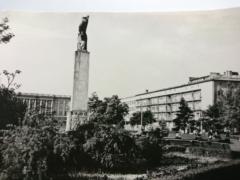 RZESZÓW. PLAC ZWYCIĘSTWA FOT. L. ŚWIĘCKI
