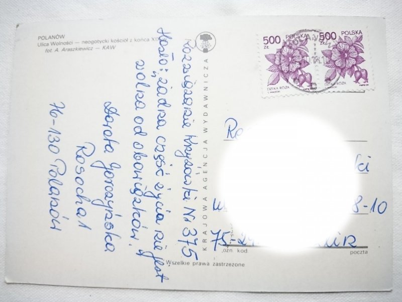 POLANÓW. ULICA WOLNOŚCI - NEOGOTYCKI KOŚCIÓŁ Z KOŃCA XIX w. FOT. ARASZKIEWICZ