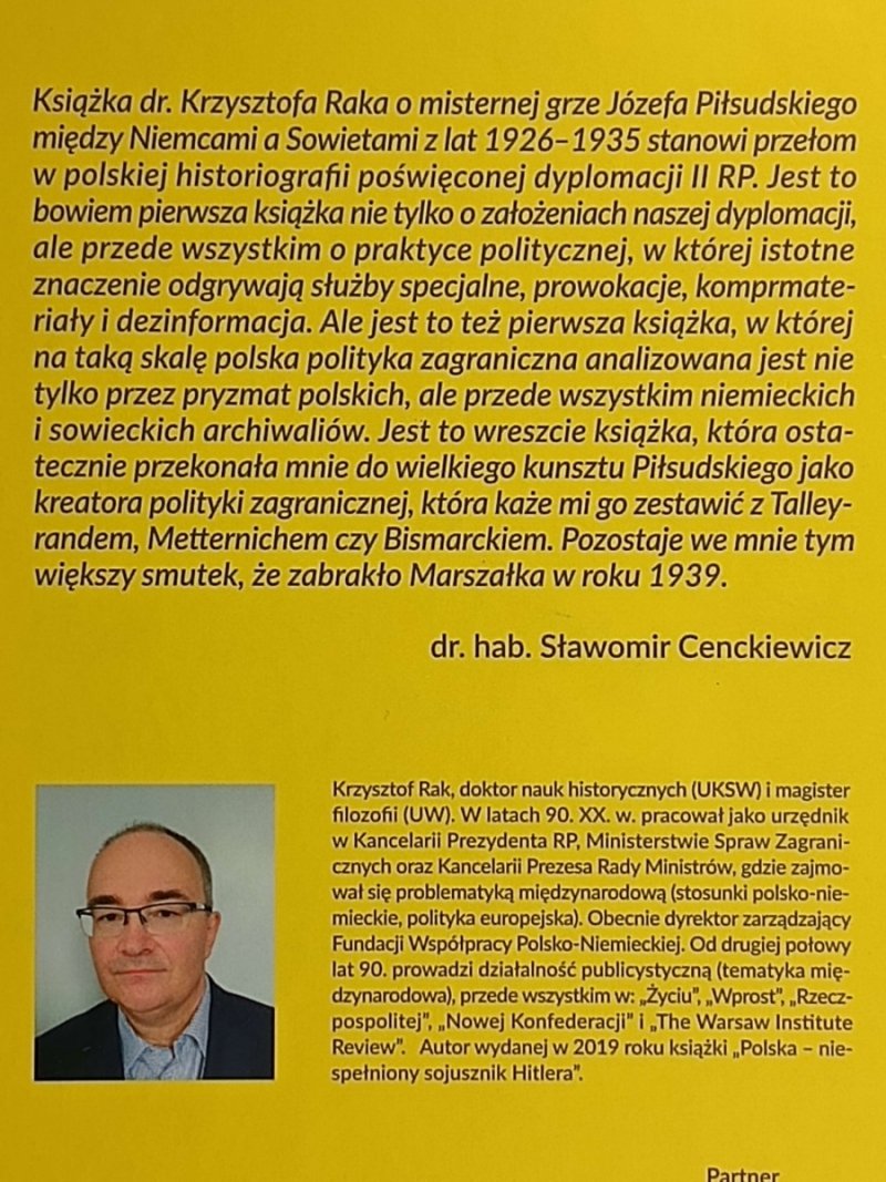 PIŁSUDSKI MIĘDZY STALINEM A HITLEREM - Krzysztof Rak