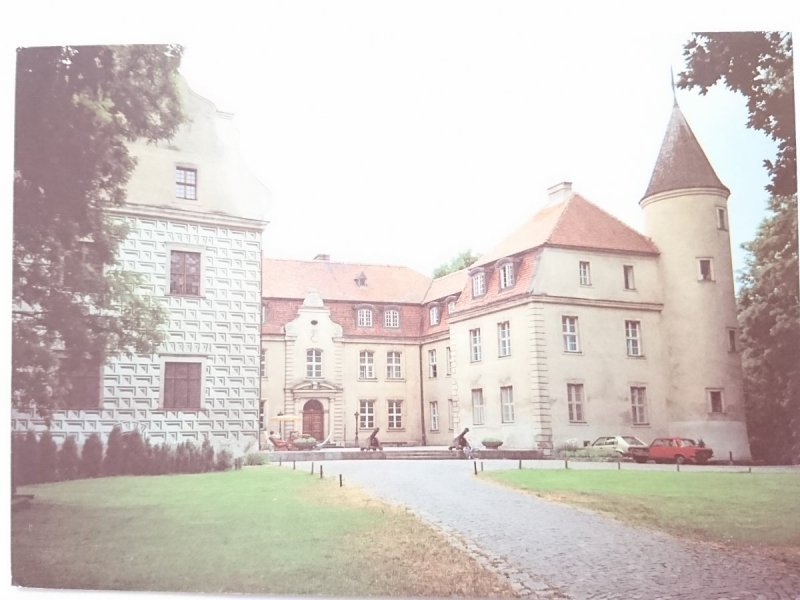 TUCZNO-ZAMEK FOT. HALINA ZATOŃSKA