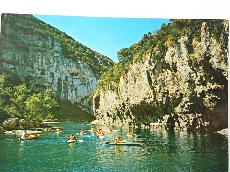 LES GORGES DE L'ARDECHE