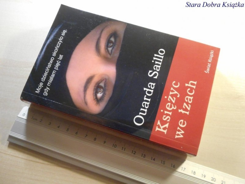 KSIĘŻYC WE ŁZACH - Ouarda Saillo 2010