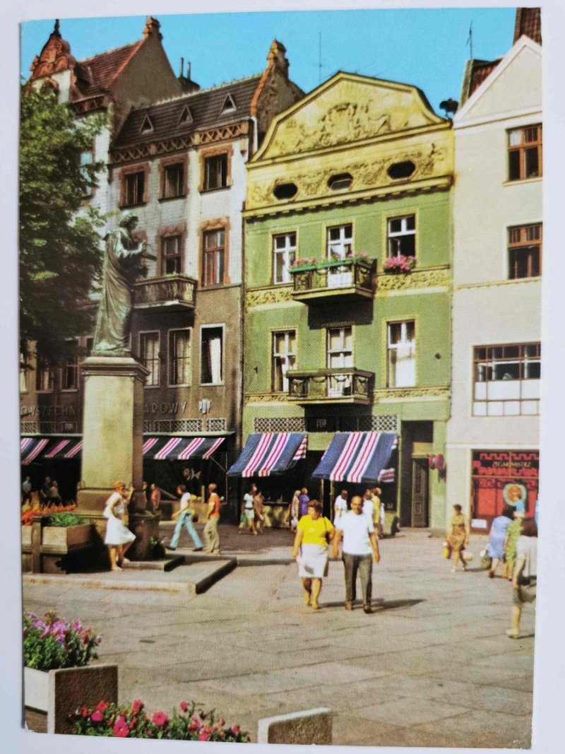 TORUŃ. FRAGMENT RYNKU STAROMIEJSKIEGO FOT. CHOJNACKI, ZBORSKI