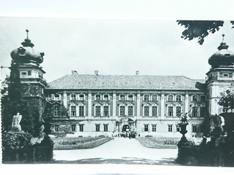 ŁAŃCUT - ZAMEK. FOT. Z. POSTĘPSKI
