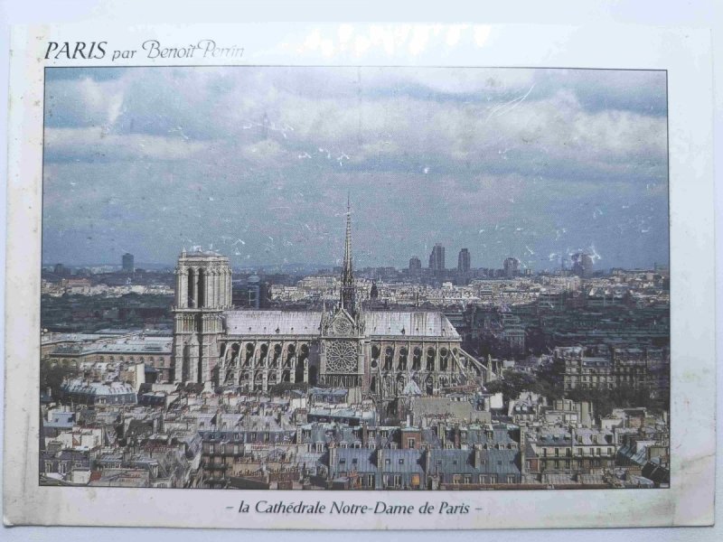 PARIS PAR BENOIT PERRIN