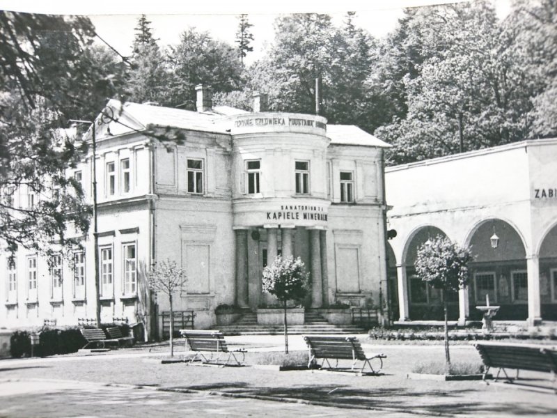 SANATORIUM KĄPIELE MINERALNE