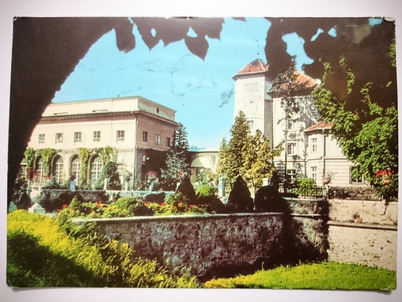 ŁAŃCUT. MUZEUM - ZAMEK Z XVII WIEKU. WIDOK OD STRONY POŁUDNIOWEJ FOT. BILIŃSKI