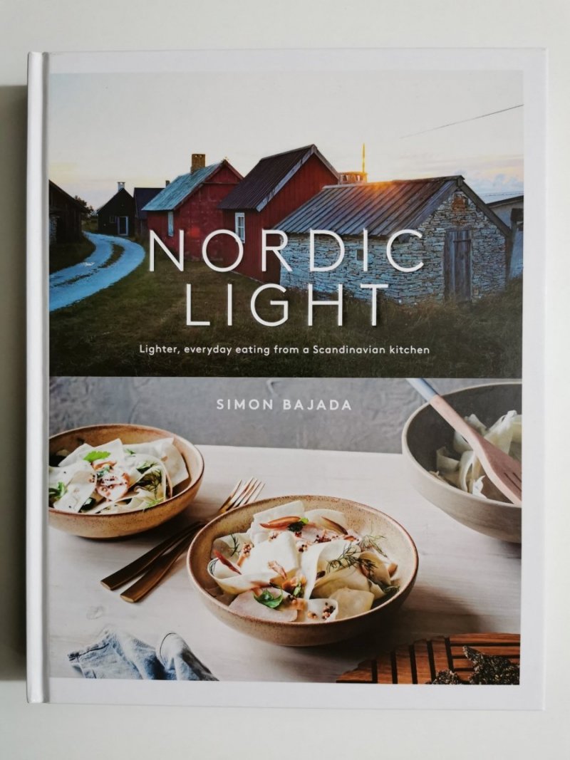 NORDIC LIGHT - Simon Bajada 