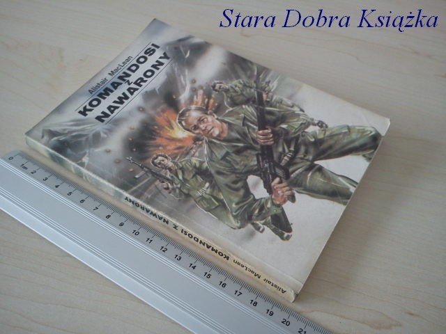 KOMANDOSI Z NAWARONY - Alistair MacLean