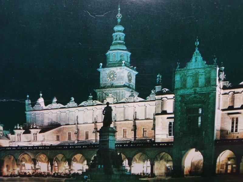 KRAKÓW. POMNIK ADAMA MICKIEWICZA FOT. A. STELMACH