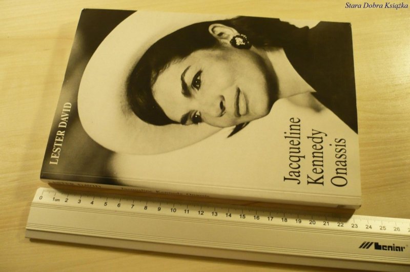 JACQUELINE KENNEDY ONASSIS - Lester David (1998)