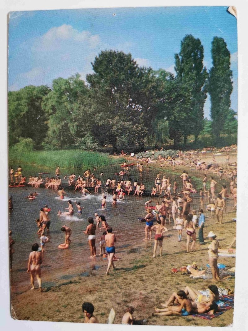 STĘSZEW. PLAŻA NAD JEZIOREM FOT. ŻYBURTOWICZ