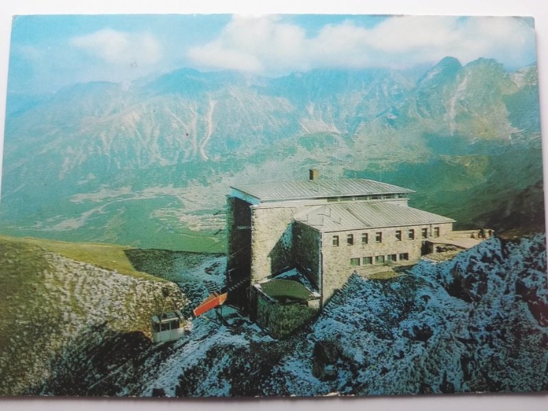 TATRY ZACHODNIE. STACJA KOLEJKI FOT. M. RACZKOWSKI