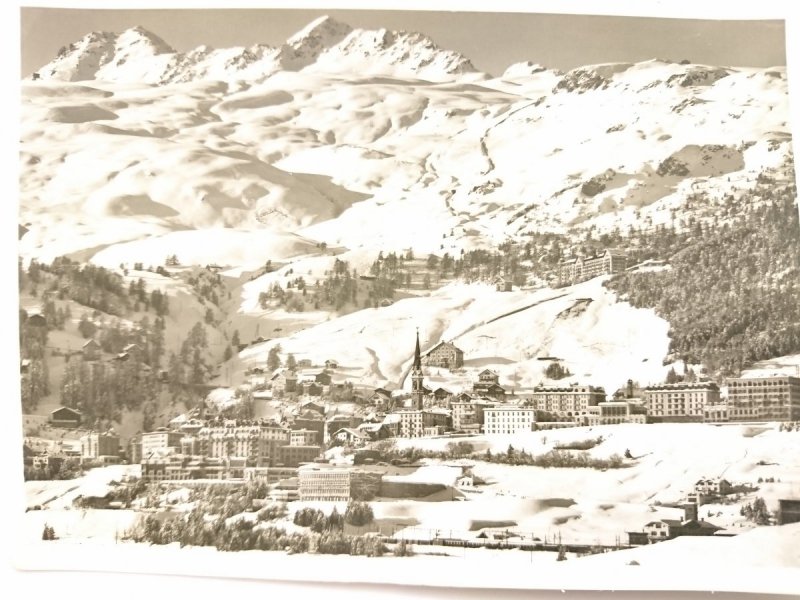 ST. MORITZ-DORF MIT CORVILIA U. PIZ NAIR