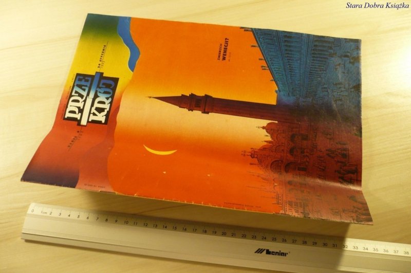 PRZEKRÓJ NUMER 4/2483 24 STYCZNIA 1993