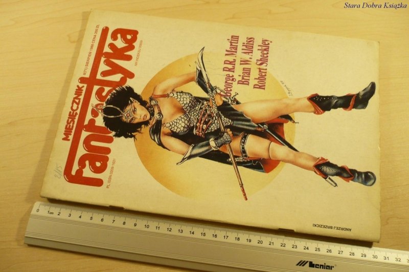 MIESIĘCZNIK FANTASTYKA 8 (71) SIERPIEŃ 1988