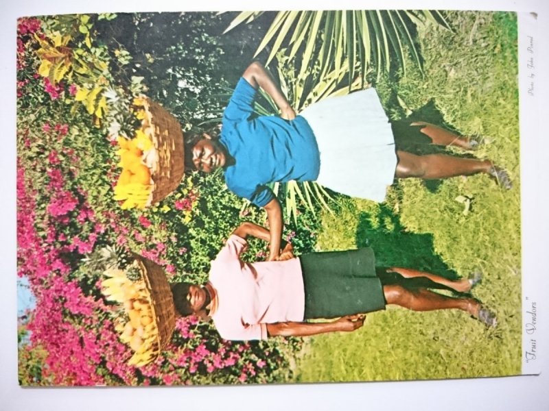 FRUIT VENDORS PHOTO JOHN PENROD