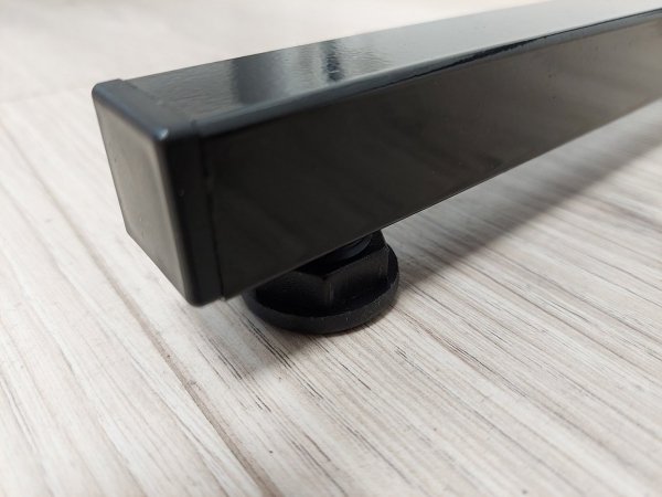 Stojak ekspozytor z 25 haczykami - CZARNY + komplet 4 kół