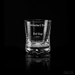 Walentynkowa szklanka do whisky