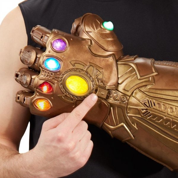 Marvel - Rękawica Avengers Infinity War Thanos