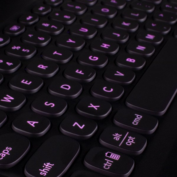 ZAGG Keyboard Pro Keys - obudowa z klawiaturą do iPad Air 10.9&quot; 4/5G oraz iPad Pro 11&quot; M4 (2024)