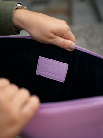 Golla Sleeve Metro - neoprenowe etui ochronne do urządzeń 14&quot; (pastel lilac)