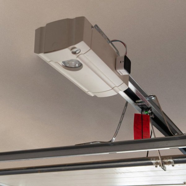 Yale Door Position Sensor do garażu