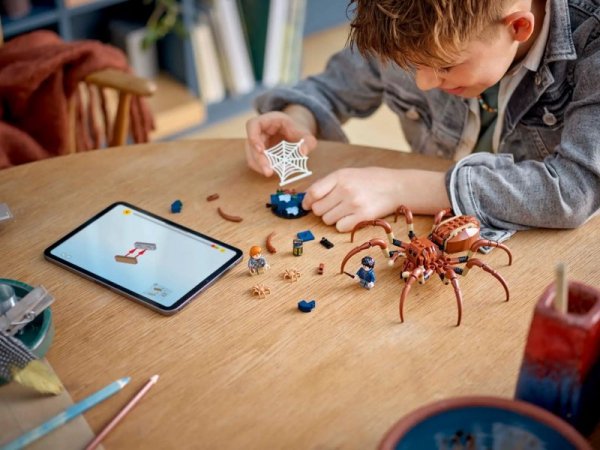 LEGO Harry Potter 76434 Aragog w Zakazanym Lesie