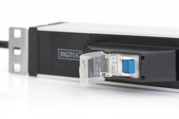 Digitus Listwa zasilająca PDU 19&quot; Rack, 6x gniazdo schuko, 2.0m, 1x wtyk unischuko, 16A, wyłącznik nadprądowy, Profil alumi