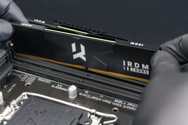 GOODRAM Pamięć DDR5 IRDM 32GB(2*16GB)/6400 CL32 czarna