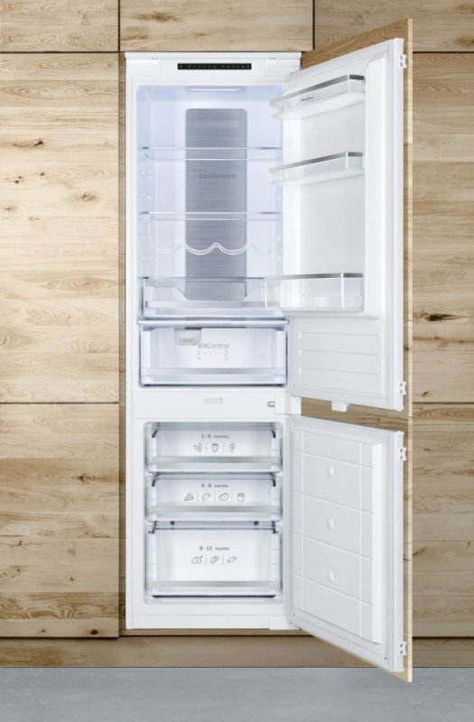 Amica Chłodziarko-zamrażarka BK3055.6NFM(E)