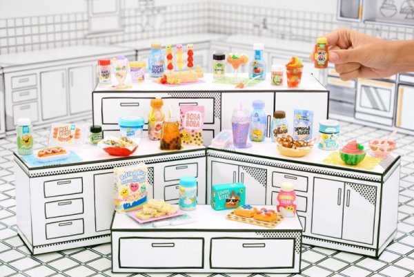 MGA Figurki Miniverse Make It Mini Foods: Cafe Display 24 sztuki