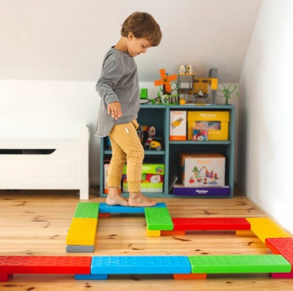 Marioinex Platforma dydaktyczna z cegłami junior 28 elementów