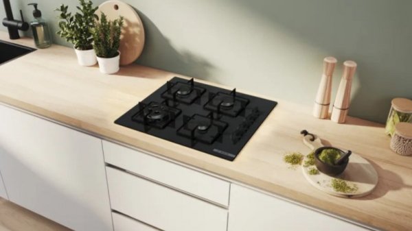 Bosch Płyta gazowo-szklana POH6B6K30