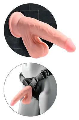 King Cock Plus - Realistyczne Dildo Z Kulkami W Jądrach I Przyssawką 15,2 CM Jasny Kolor Skóry