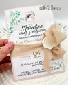 Zaproszenia na Pierwszą Komunię Świętą - dziewczynka, ze wstążką i lakiem