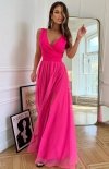 Elegancka sukienka szyfonowa maxi neon róż 248-70-1